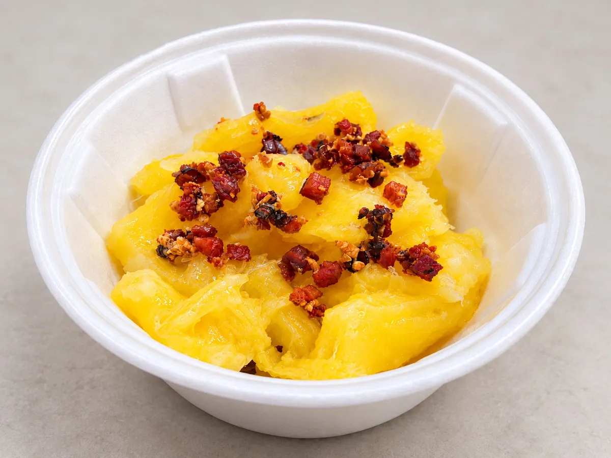 Mandioca Cozida com Bacon e Alho 500g